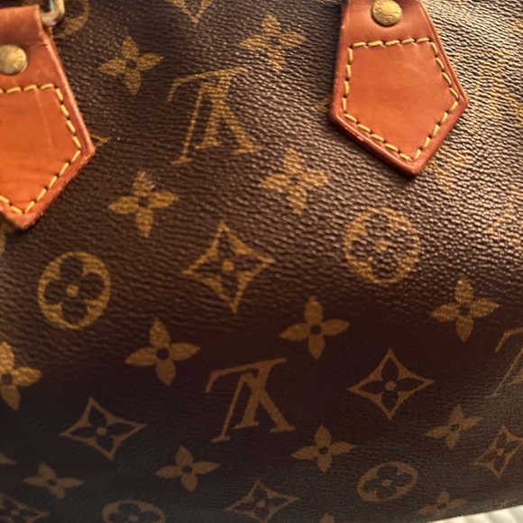 Authentic Louis Vitton speedy 25 - Picture 7 of 12